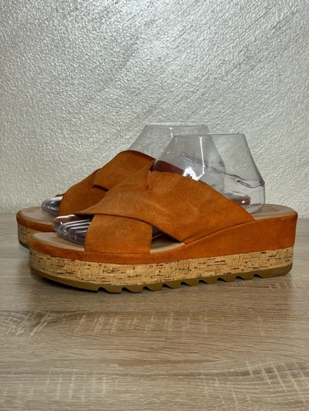 Sorel Women’s 10.5 Cameron Platform Sun Orange Suede Mules Platform Wedge